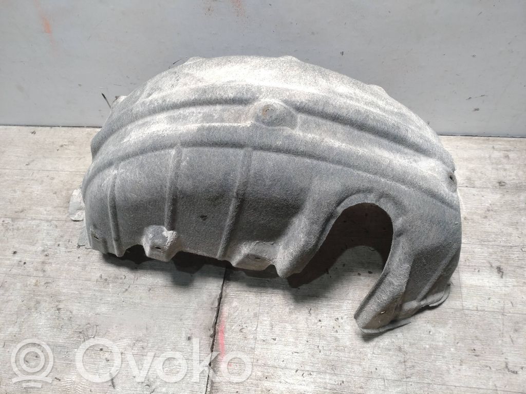 Toyota Avensis T270 Rivestimento paraspruzzi parafango posteriore 