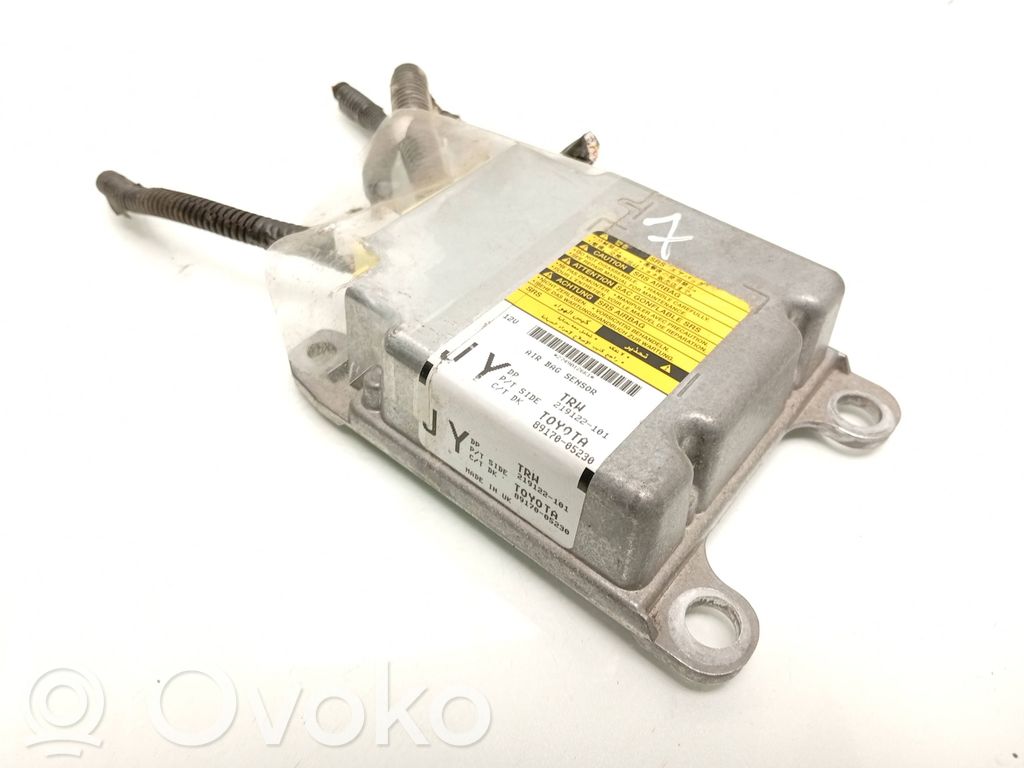 Toyota Avensis T270 Unitate/modul de comandă airbaguri