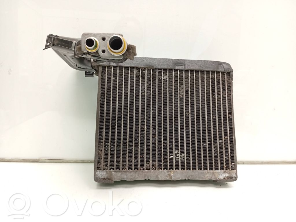 Volvo V70 Air conditioning (A/C) radiator (interior) 