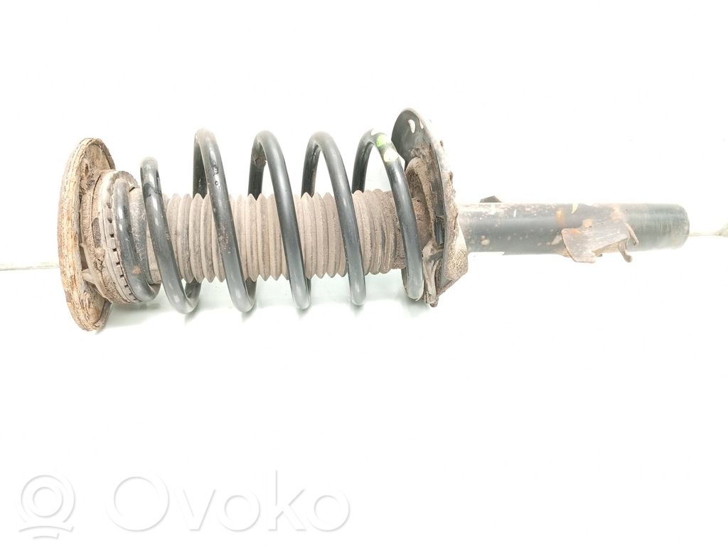 Volvo V70 Ansamblu amortizor cu arc față 