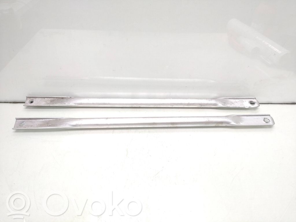 Mercedes-Benz C W205 Altra parte del vano motore
