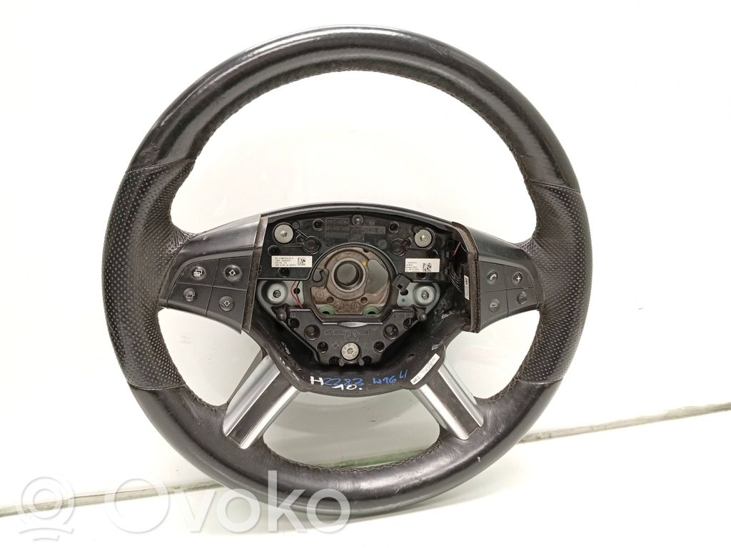 Ohjauspyörä   A1648200511,1644604403,A1648207910,A1648200010
