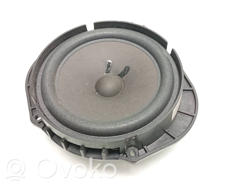 Mazda 6 Takaoven kaiutin 