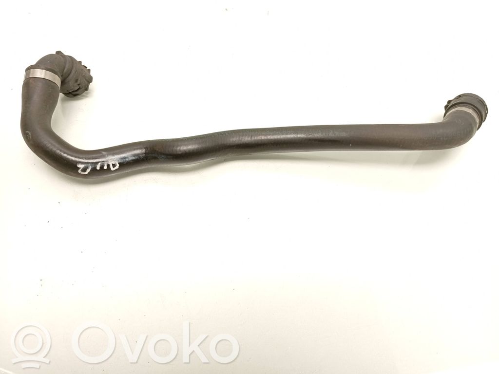 BMW 1 E81 E87 Conductă/furtun lichid de răcire motor 
