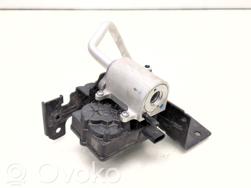 KIA EV6 Air conditioning (A/C) expansion valve 