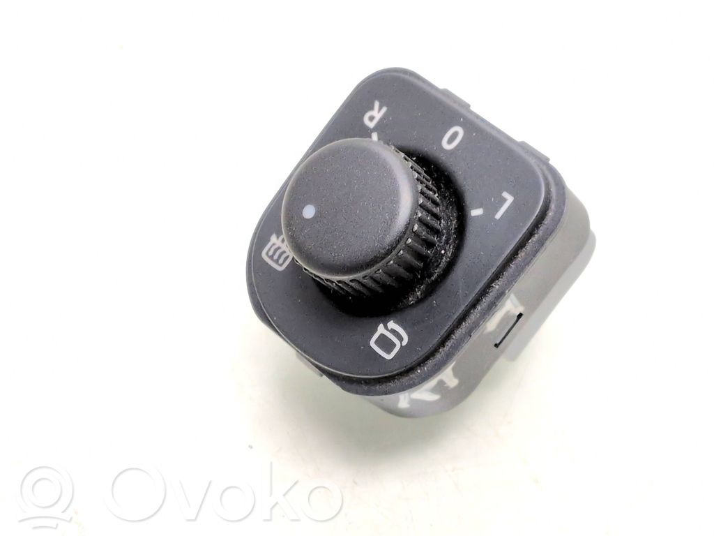 Comutator oglinzi laterale   3T0959565A
