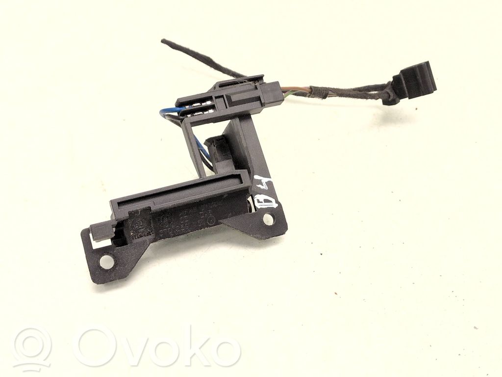 Skoda Superb B6 (3T) Sensor de la puerta trasera 