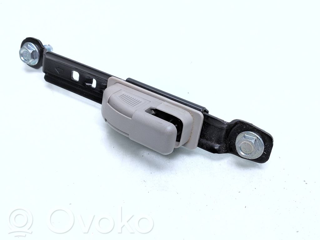 Chevrolet Captiva Sicherheitsgurt-Einstellschiene 