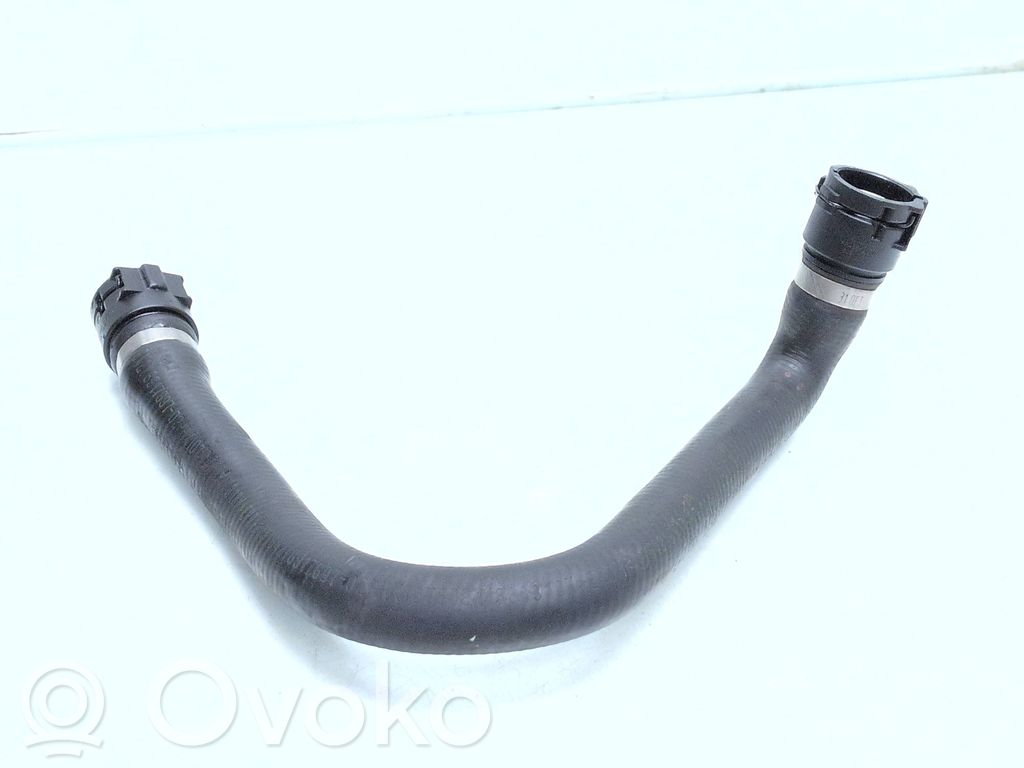 BMW 5 E60 E61 Conductă/furtun lichid de răcire motor 