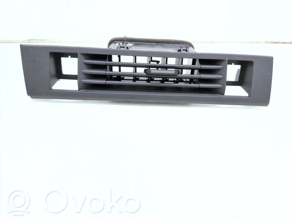 Opel Astra L Grilă ventilație centrală 