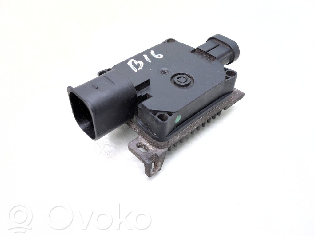 BMW 1 F20 F21 Relais de ventilateur de liquide de refroidissement 