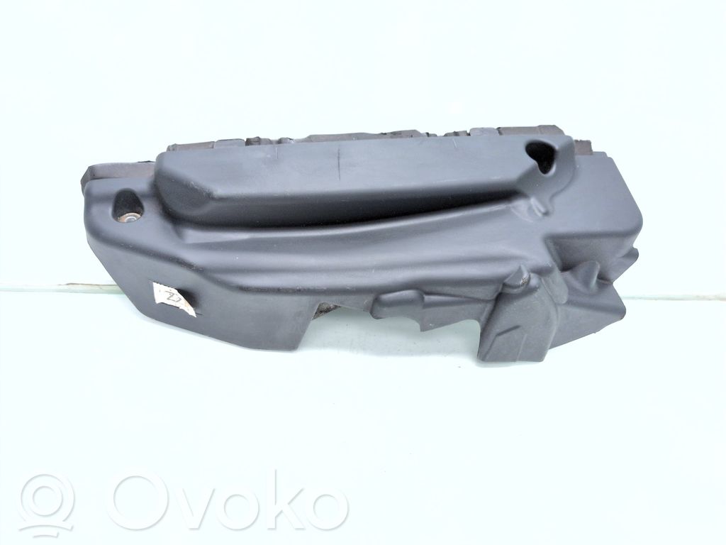 Engine cover (trim)   7788918,11147788918