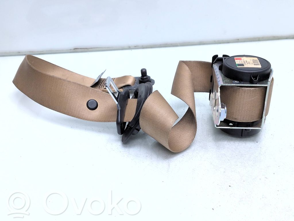 Front seatbelt   E1040518,601629800D