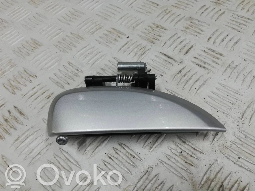 Dacia Spring Moldura del asa de la puerta traser 