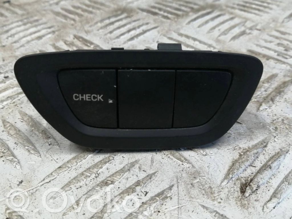 Citroen C5 Interrupteur / bouton multifonctionnel 