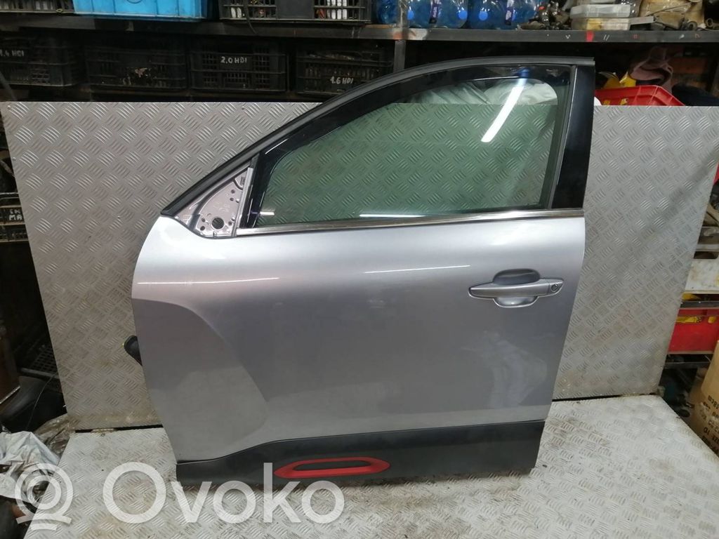 Durvis