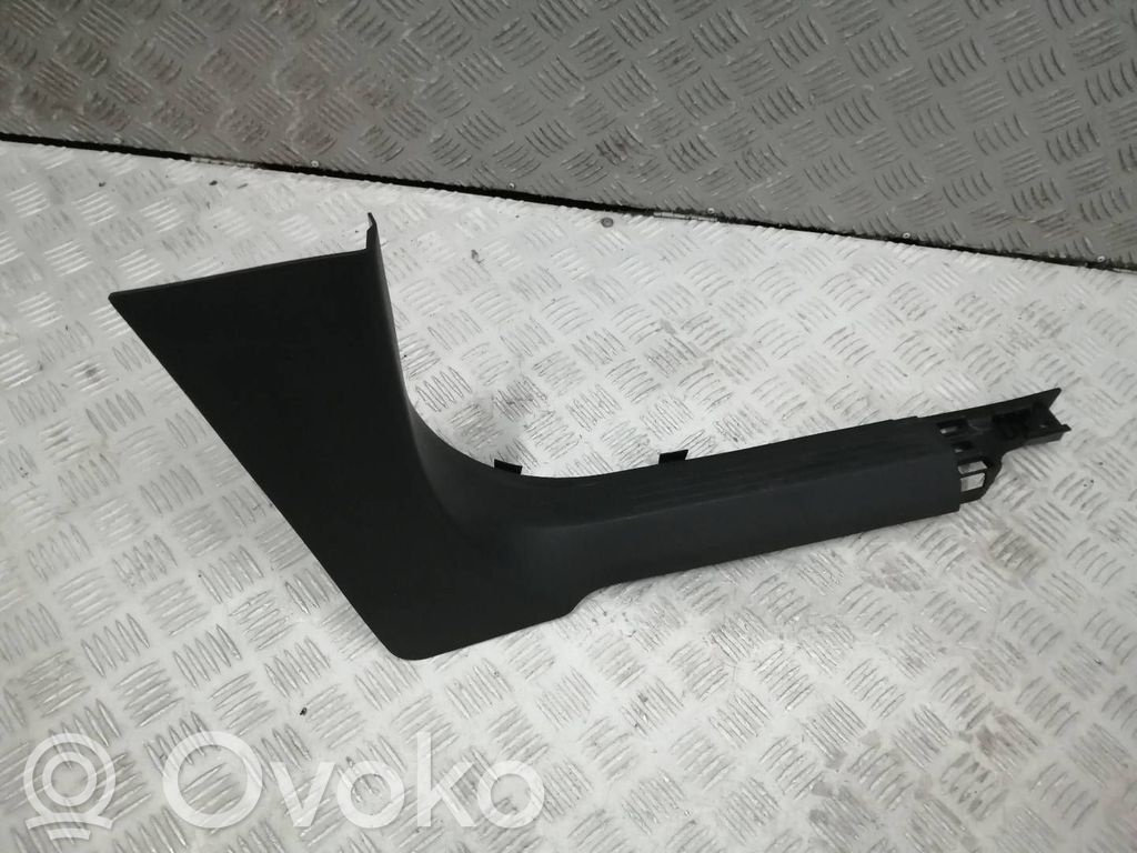 Citroen e-C3 Sivuhelman/astinlaudan suoja 
