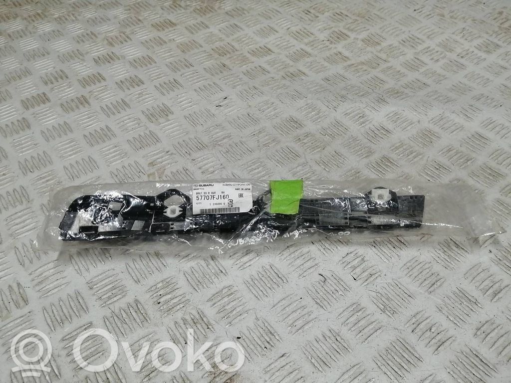 Subaru XV Bumper support mounting bracket corner 