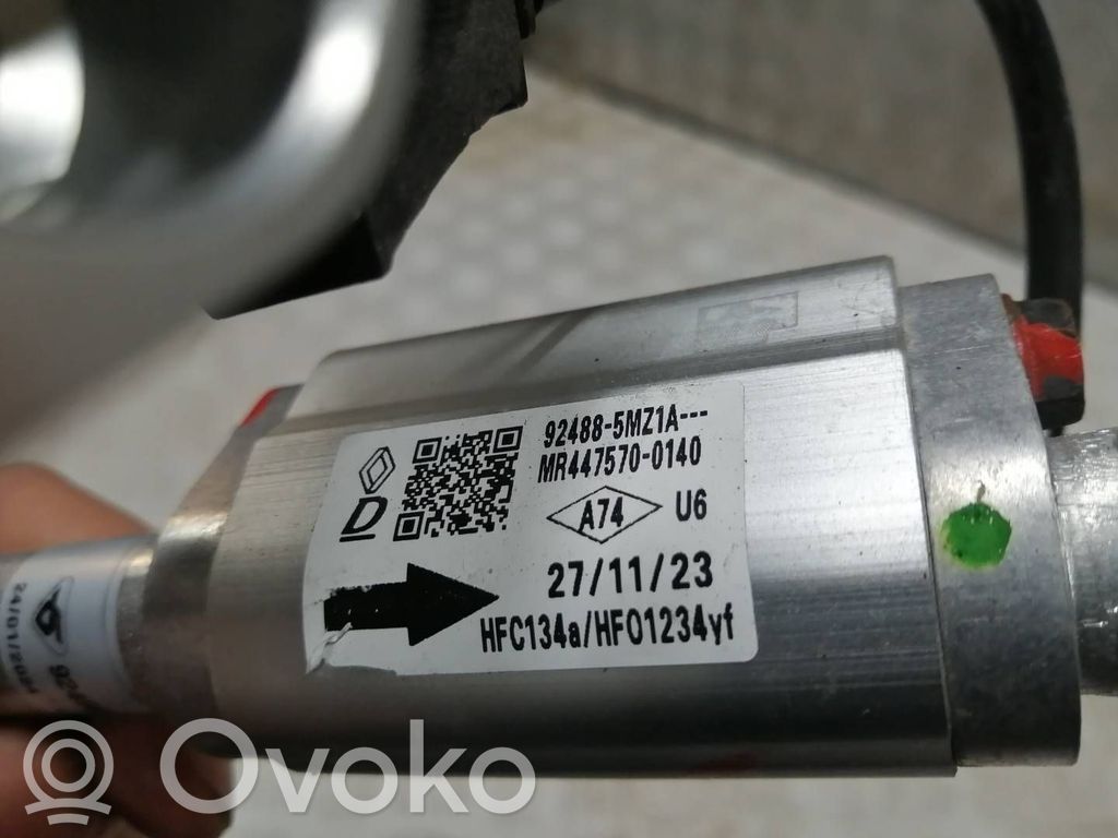 Renault Megane E-Tech Wąż / Przewód klimatyzacji A/C 