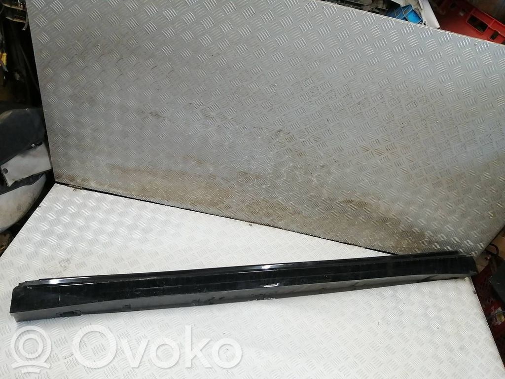Renault Megane E-Tech Sill 