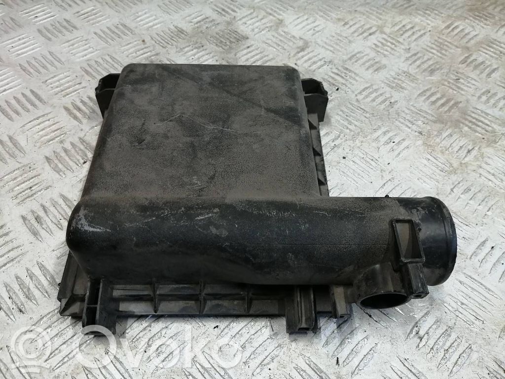 Toyota Auris E180 Capac cutie filtru aer 