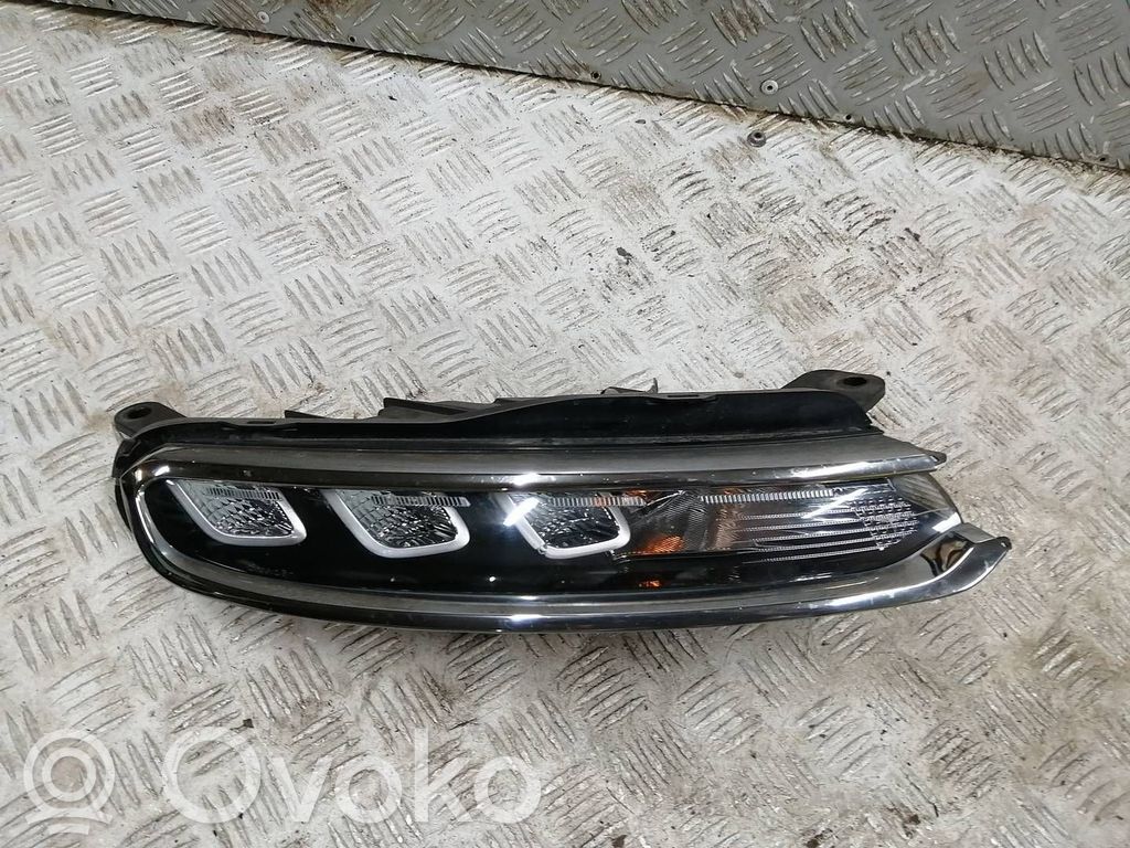 Citroen C3 Proiector lumini zi LED 
