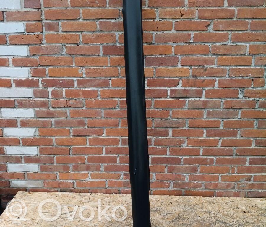 Jeep Commander Front sill (body part) 