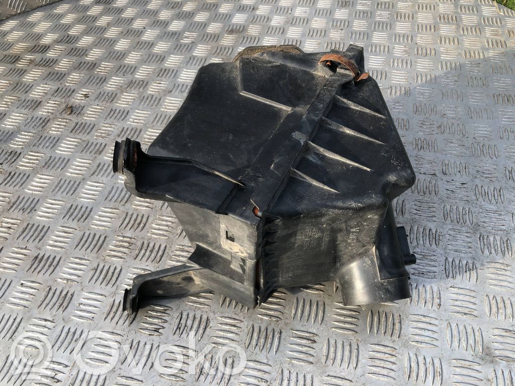 Subaru Impreza II Luftfilterkasten 