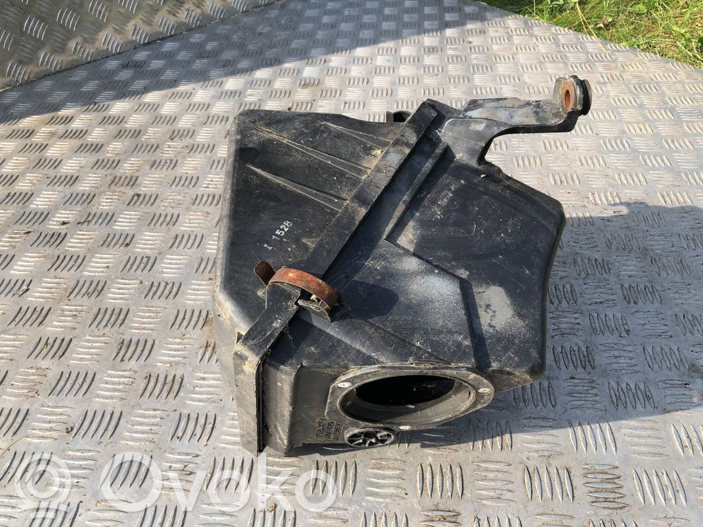 Subaru Outback Luftfilterkasten 