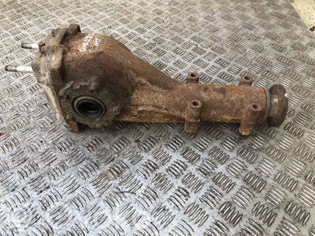 Subaru Outback Galinis reduktorius 
