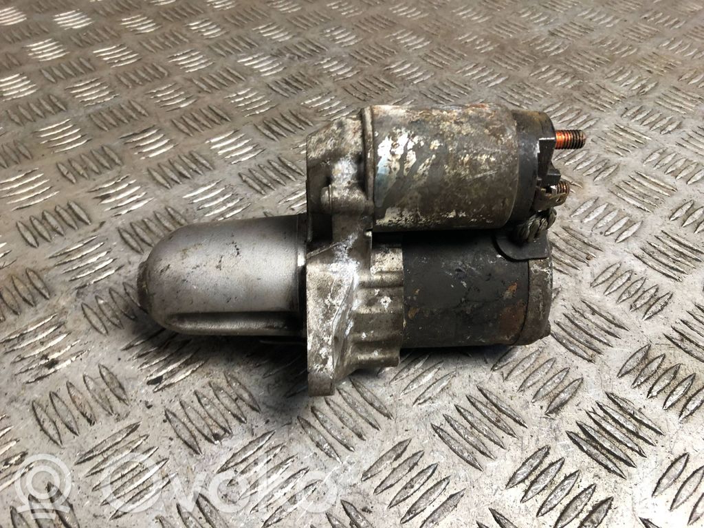 Subaru Legacy Starter motor 