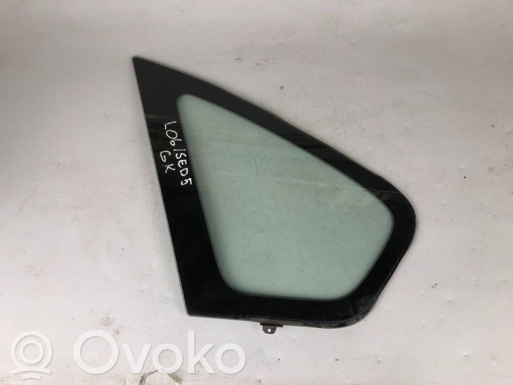 Rear side window