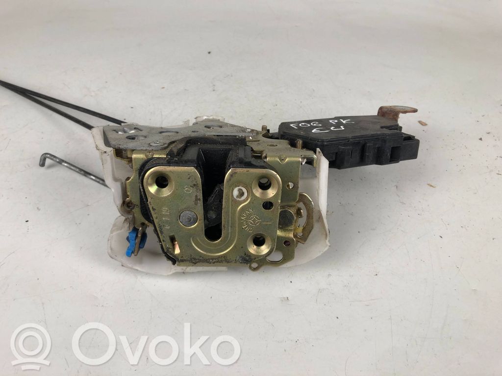 Subaru Forester SG Etuoven lukko 