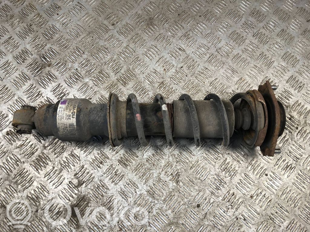 Subaru Outback Amortiguador trasero con muelle espiral 