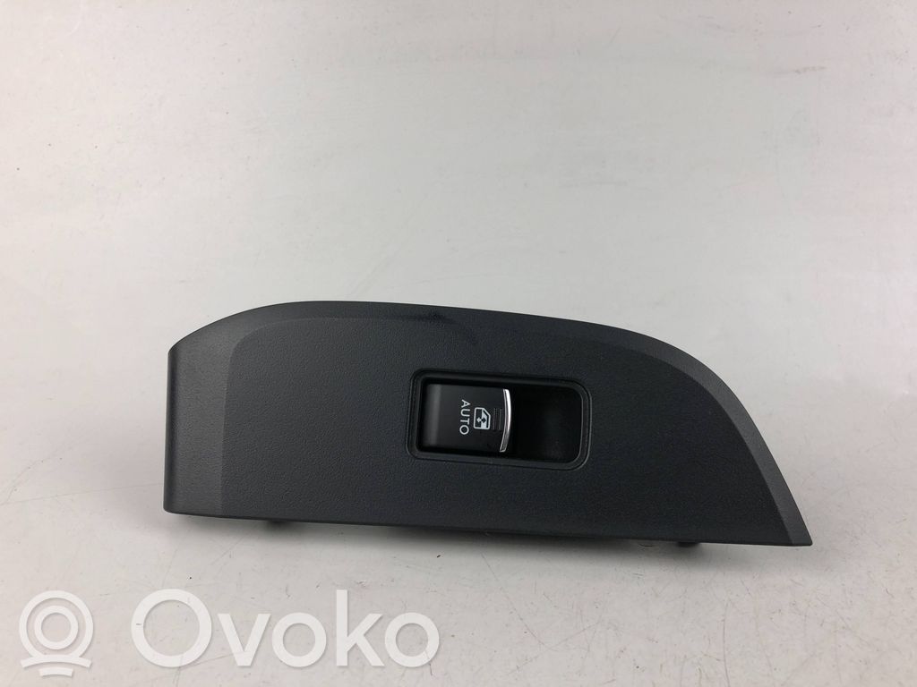 Subaru Outback (BS) Electric window control switch 