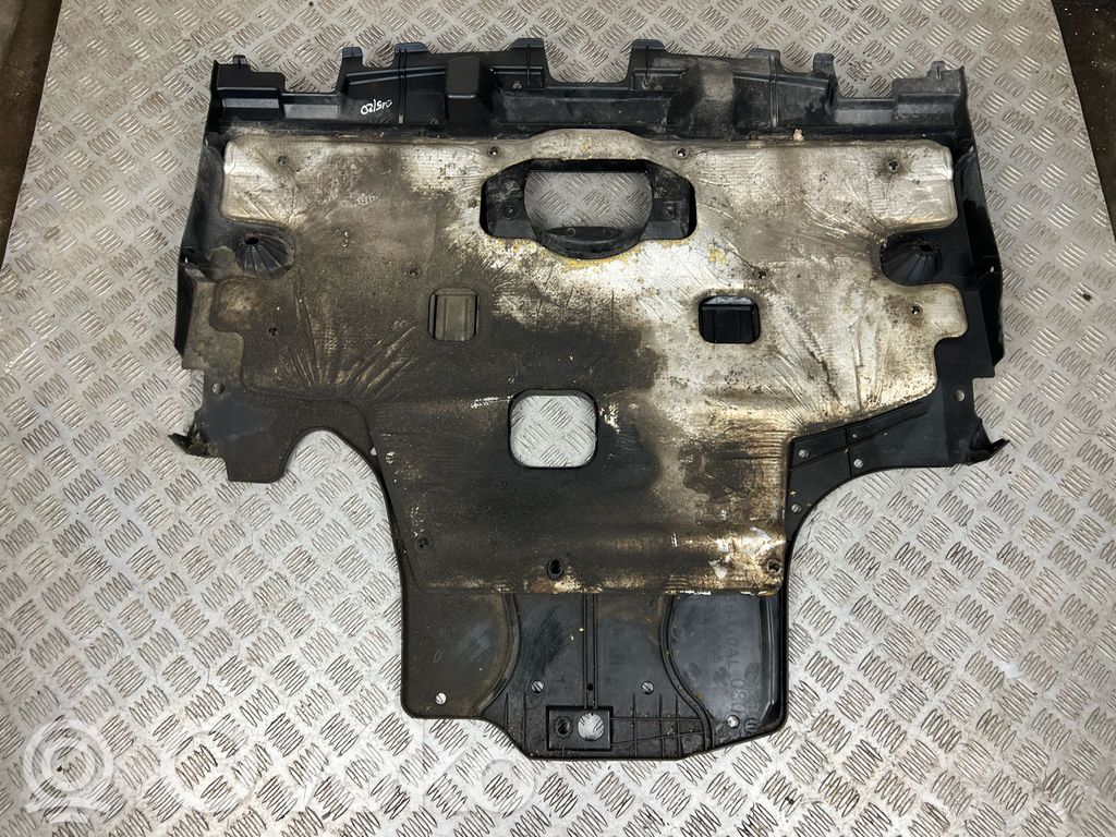 Subaru Outback (BS) Engine splash shield/under tray 