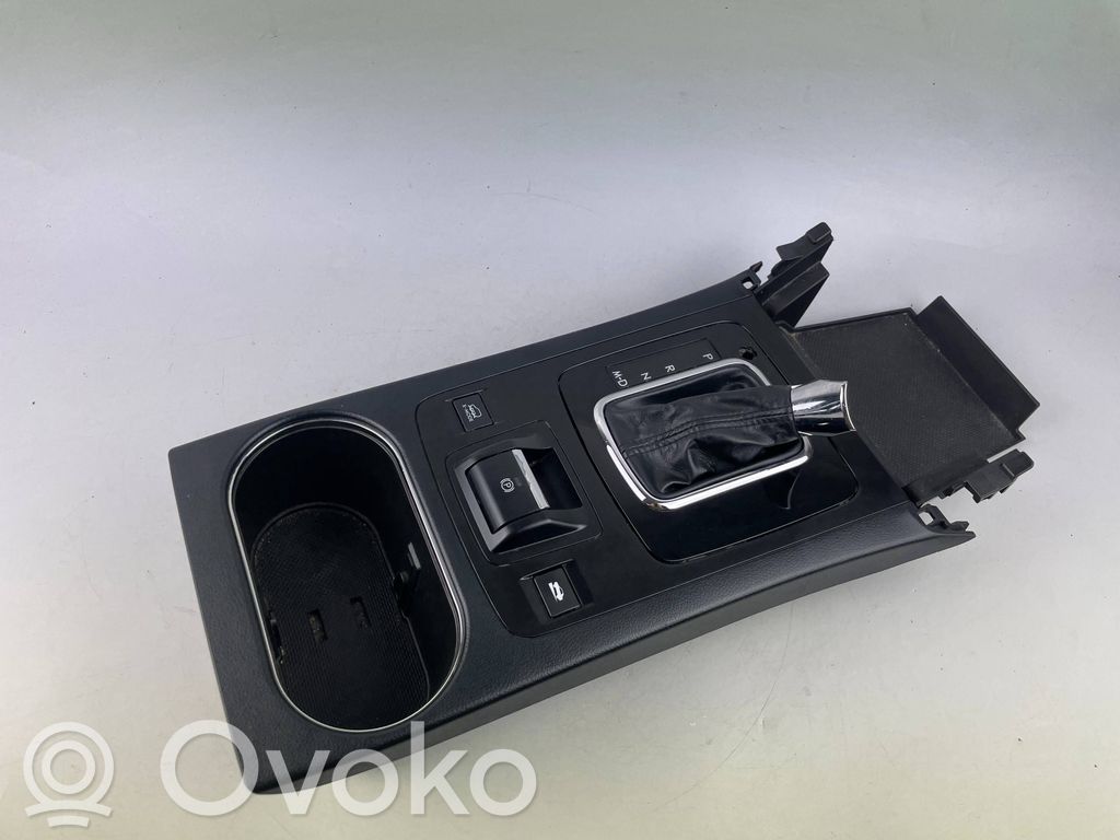 Subaru Outback (BS) Consola de plástico de la palanca de cambios 