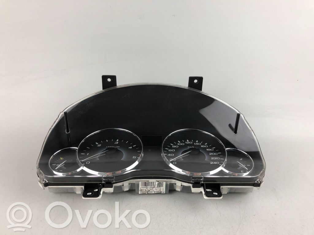 Subaru Outback Speedometer (instrument cluster) 