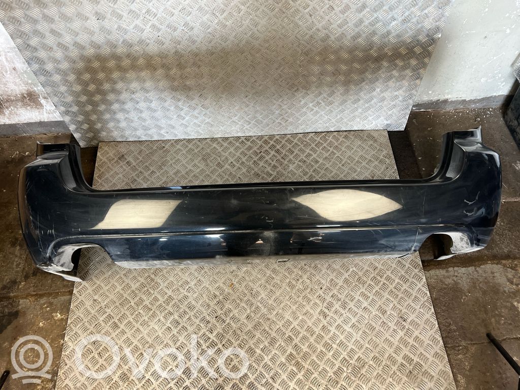 Subaru Legacy Parachoques 
