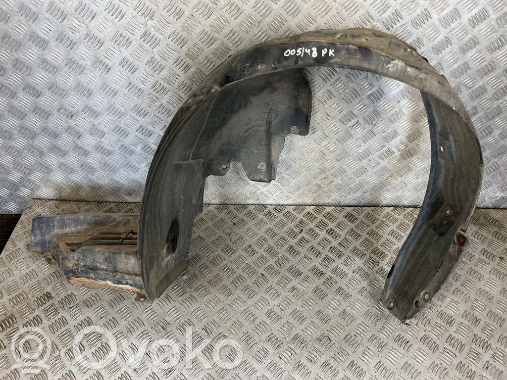Subaru Outback Nadkole przednie 