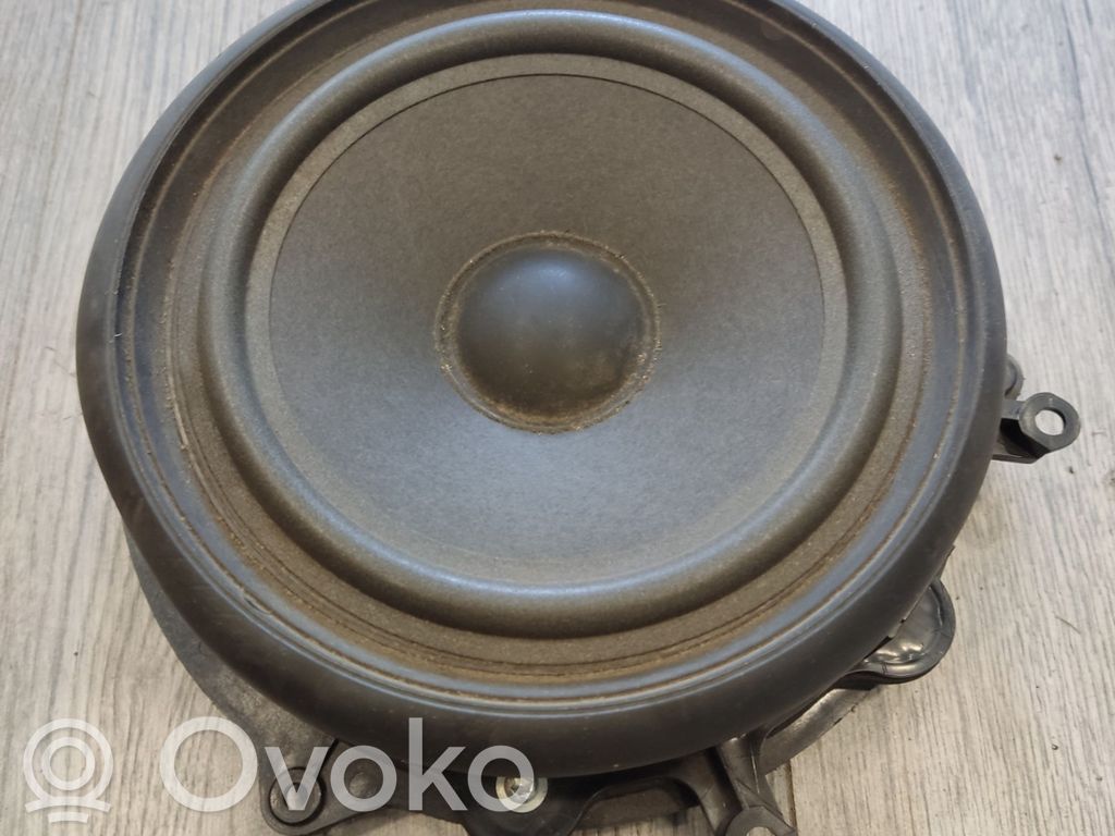 Audi A8 S8 D3 4E Etuoven kaiutin 
