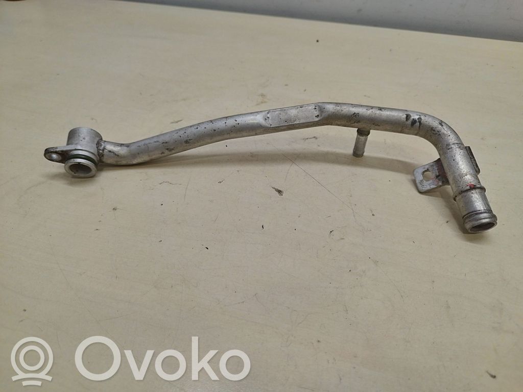 Audi A8 S8 D4 4H Engine coolant pipe/hose 
