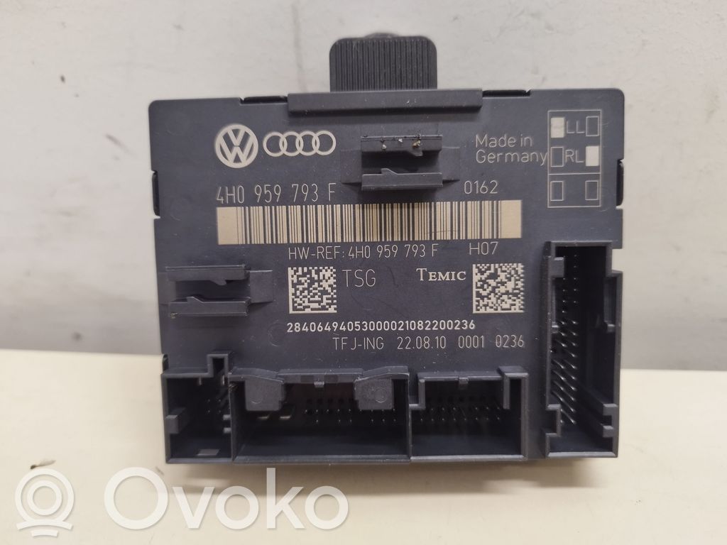 Volkswagen Touareg II Door control unit/module 
