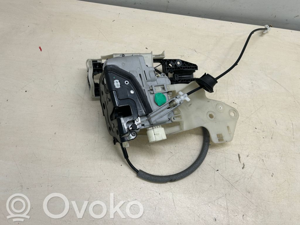 Porsche Cayenne (92A) Zamek drzwi przednich 