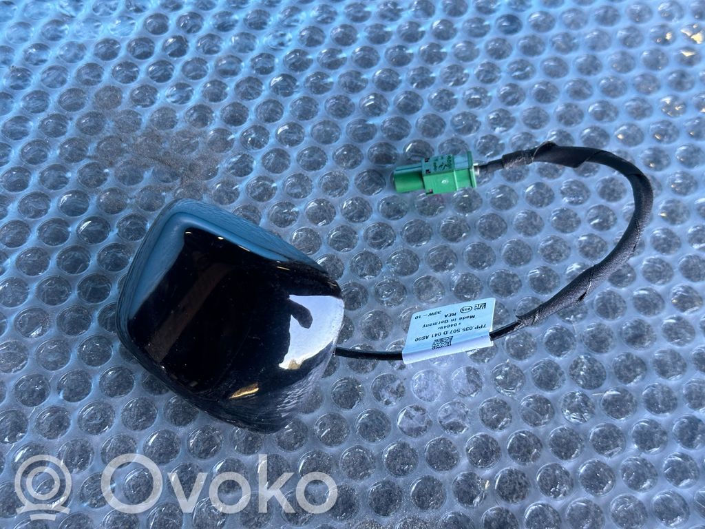 Porsche Cayenne (92A) GPS-pystyantenni 