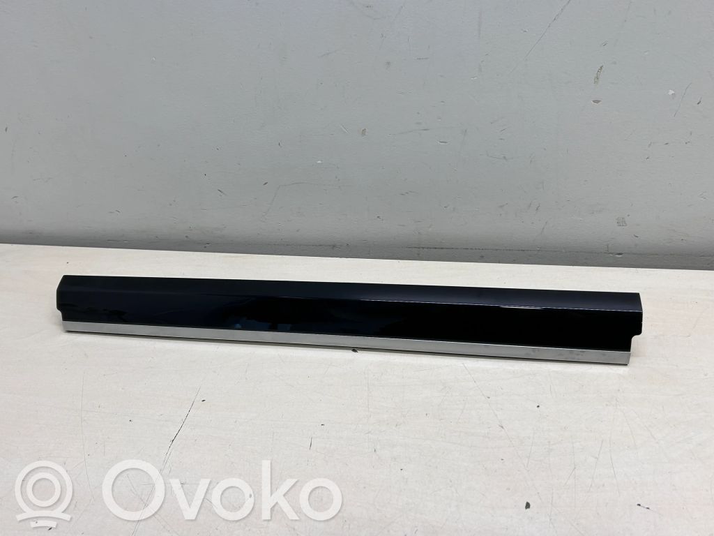 Porsche Cayenne (92A) Ramka schowka deski rozdzielczej 