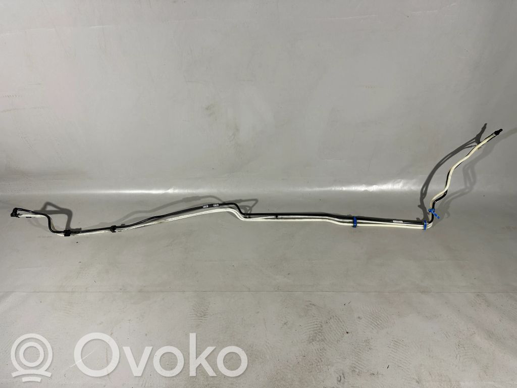 Porsche Cayenne (92A) Polttoaineputki 