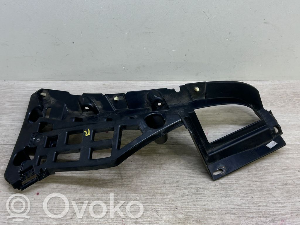 Porsche Macan (95B) Rear bumper mounting bracket 