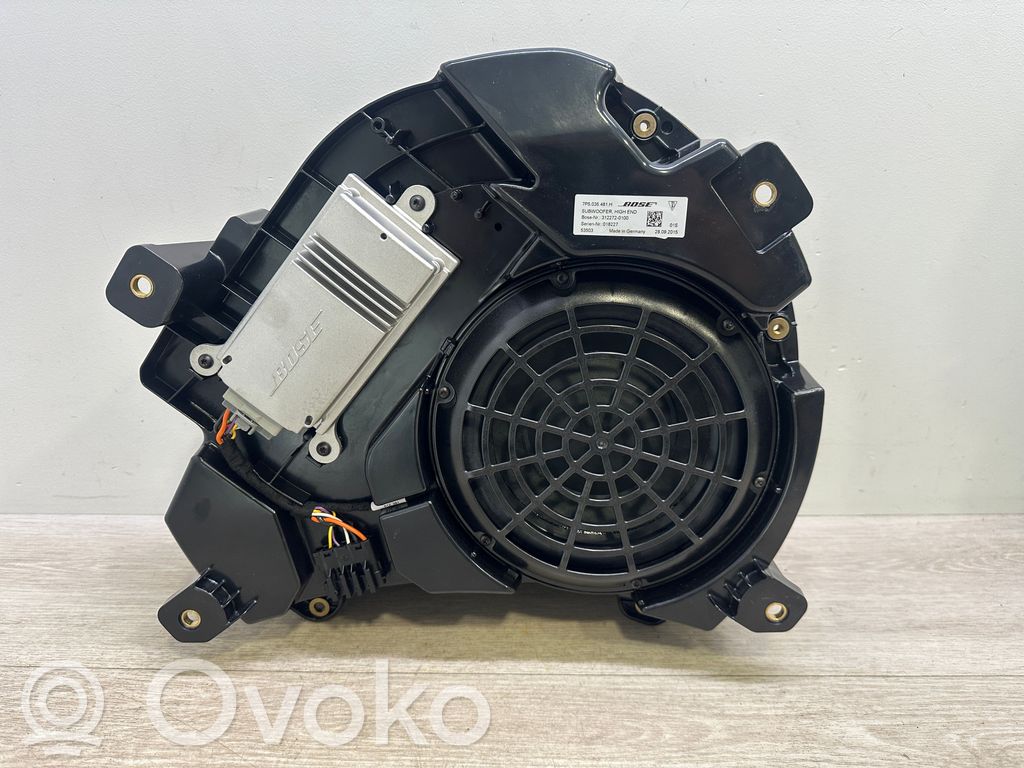 Porsche Cayenne (92A) Enceinte subwoofer 