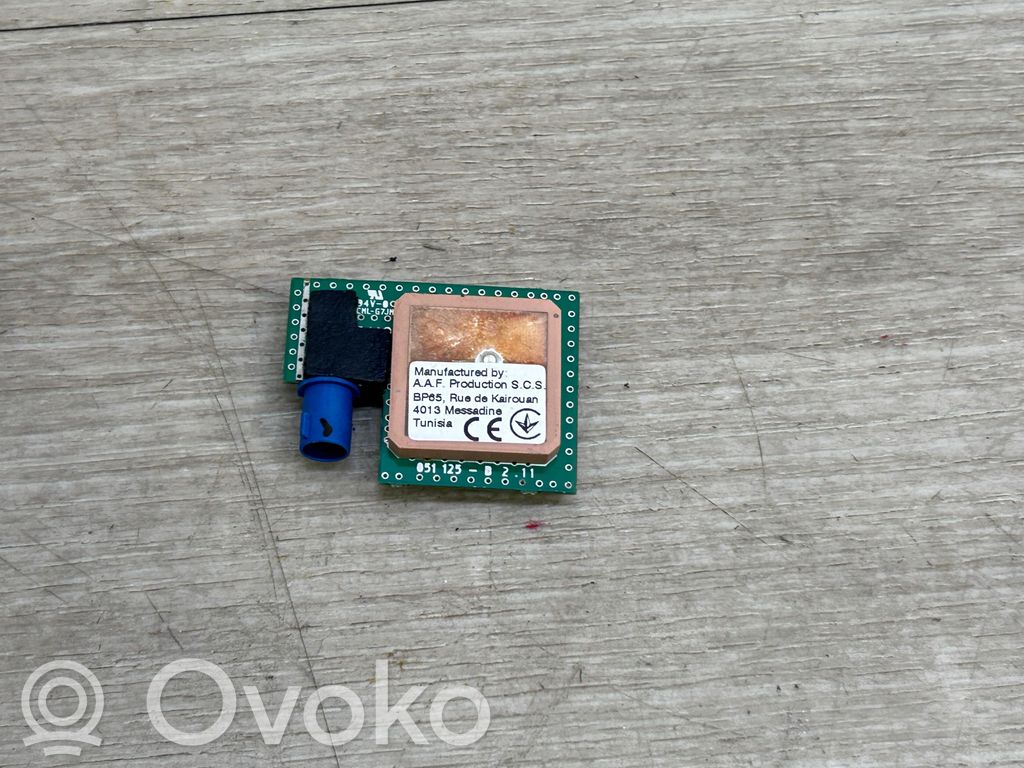 Porsche Cayenne (9Y0 9Y3) Antena GPS 